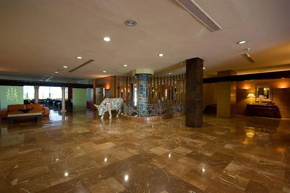 מלון טורמולינוס Bluesea Al Andalus